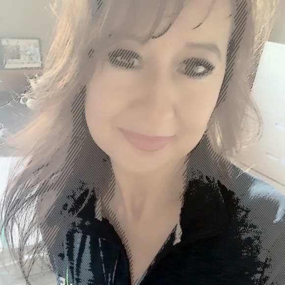 Meet your Posher, Diane - Picture 1 of 1